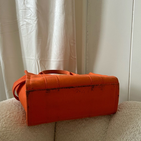 Marc Jacobs Mini Traveler Tote - Picture 9 of 12